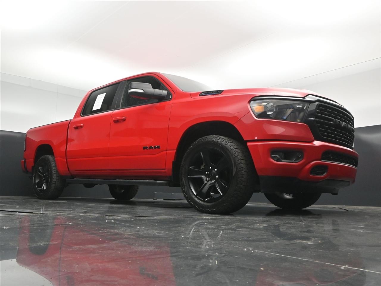 RAM 1500 Big Horn Crew Cab SWB 4WD 2022