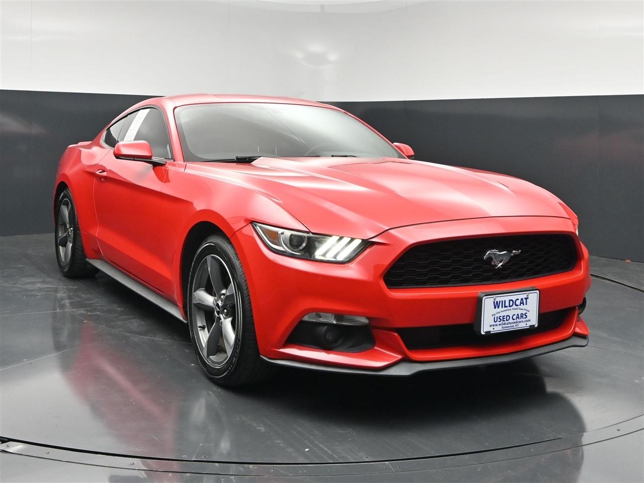 Ford Mustang V6 Coupe 2015