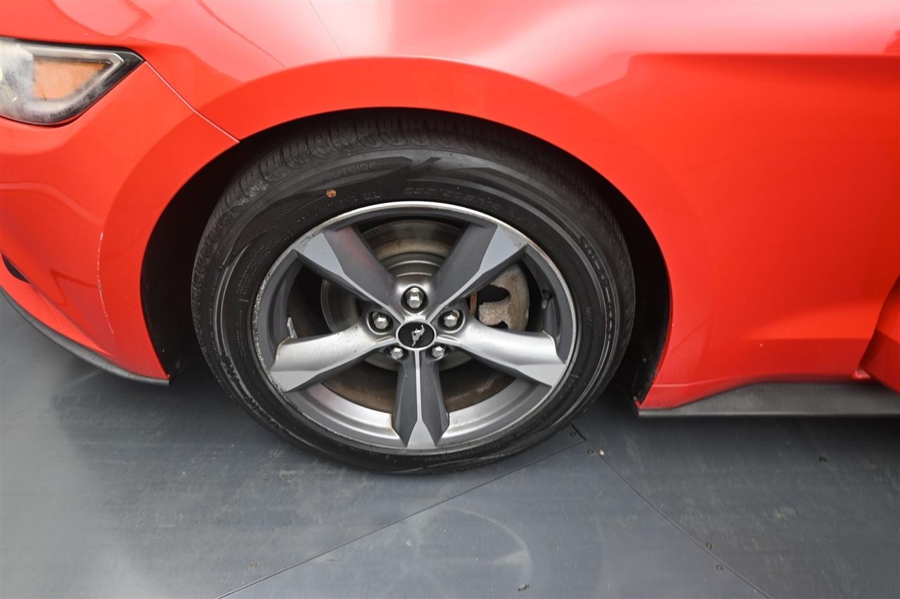 Ford Mustang V6 Coupe 2015