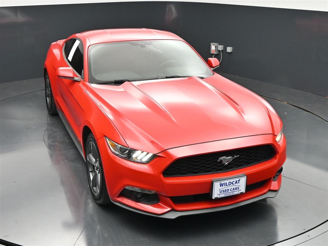 Ford Mustang V6 Coupe 2015