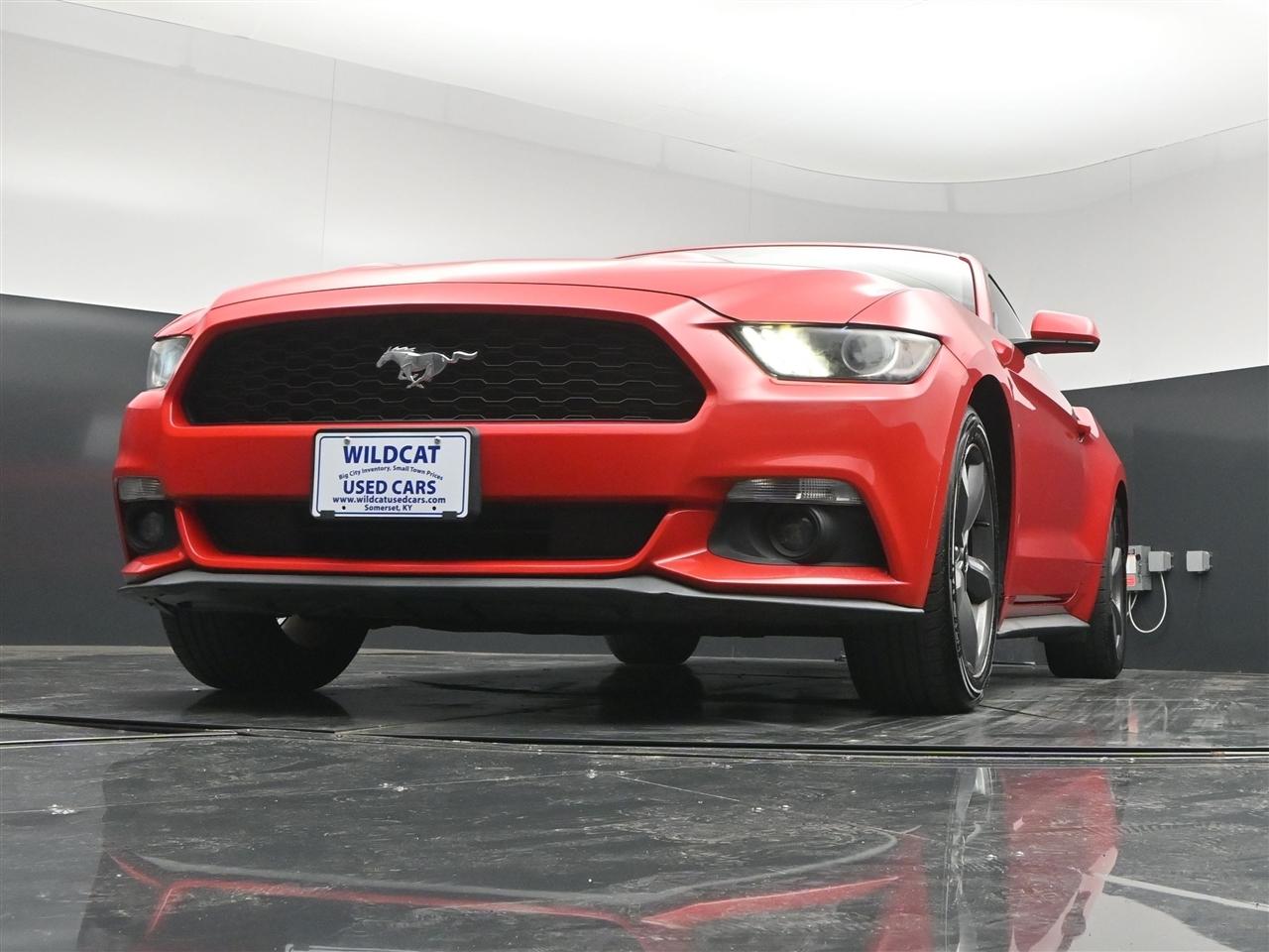 Ford Mustang V6 Coupe 2015