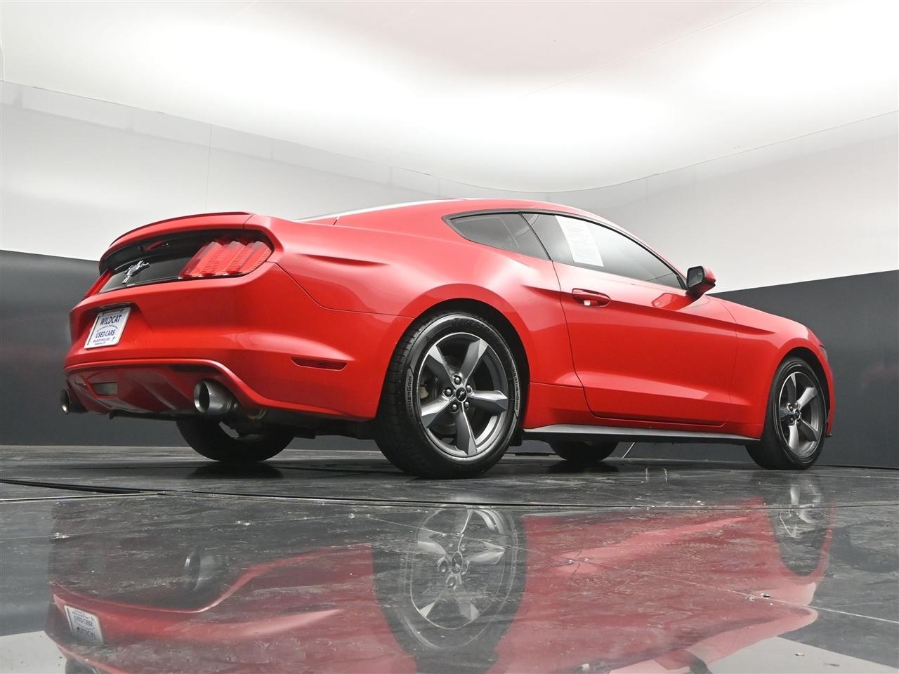 Ford Mustang V6 Coupe 2015