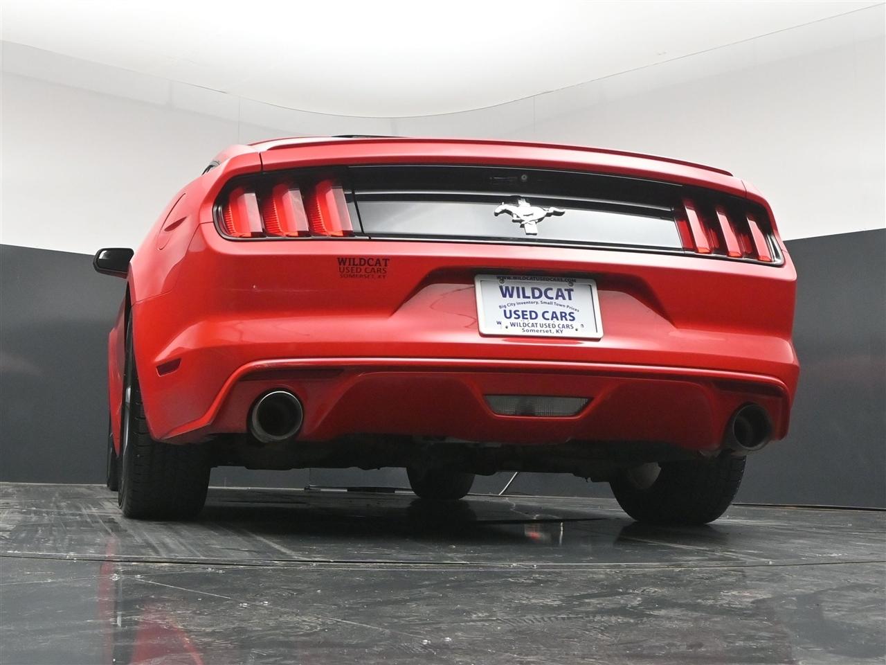 Ford Mustang V6 Coupe 2015