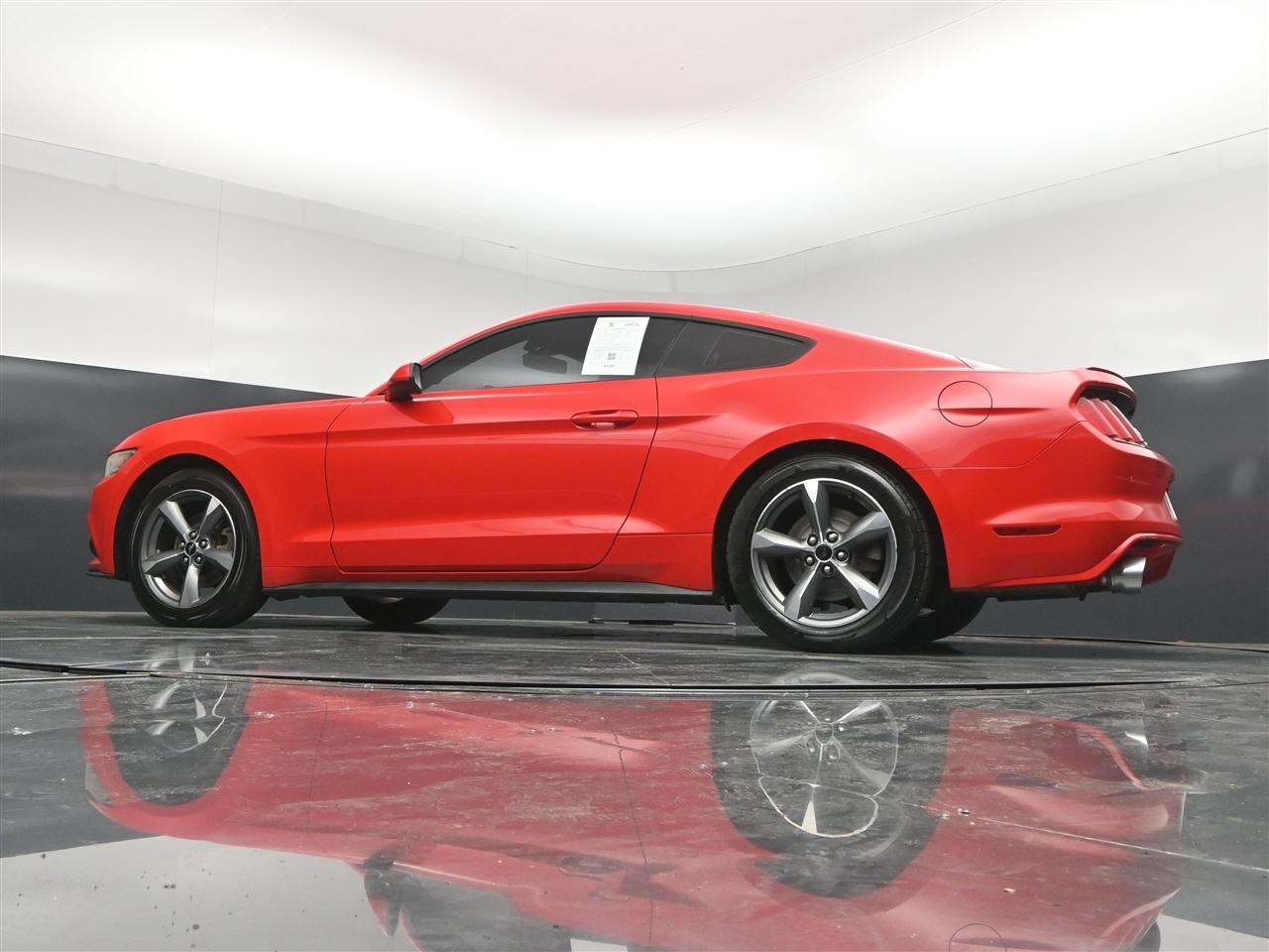 Ford Mustang V6 Coupe 2015