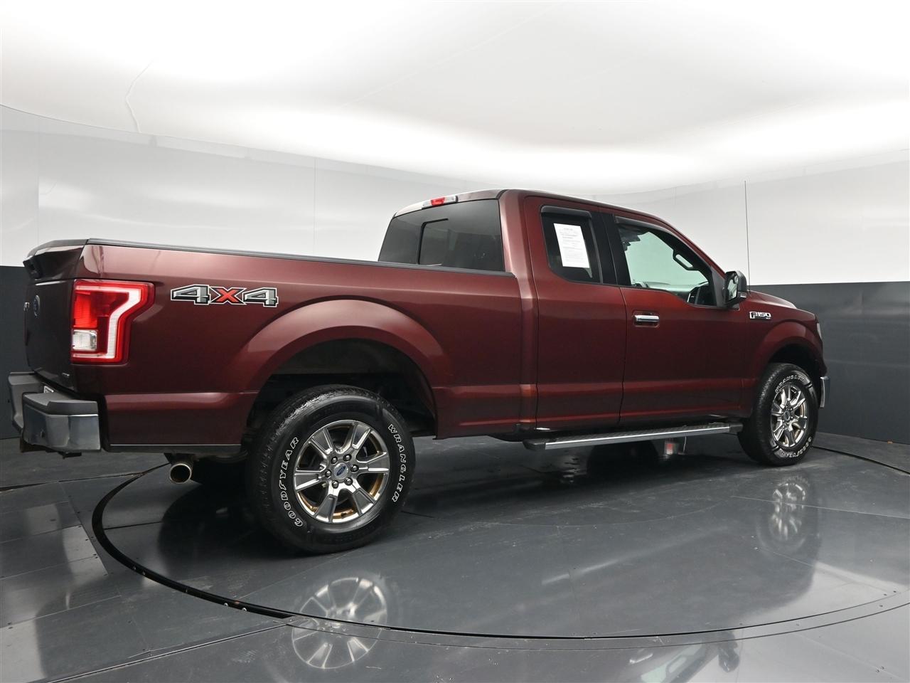 Ford F-150 XLT SuperCab 8-ft. Bed 4WD 2015