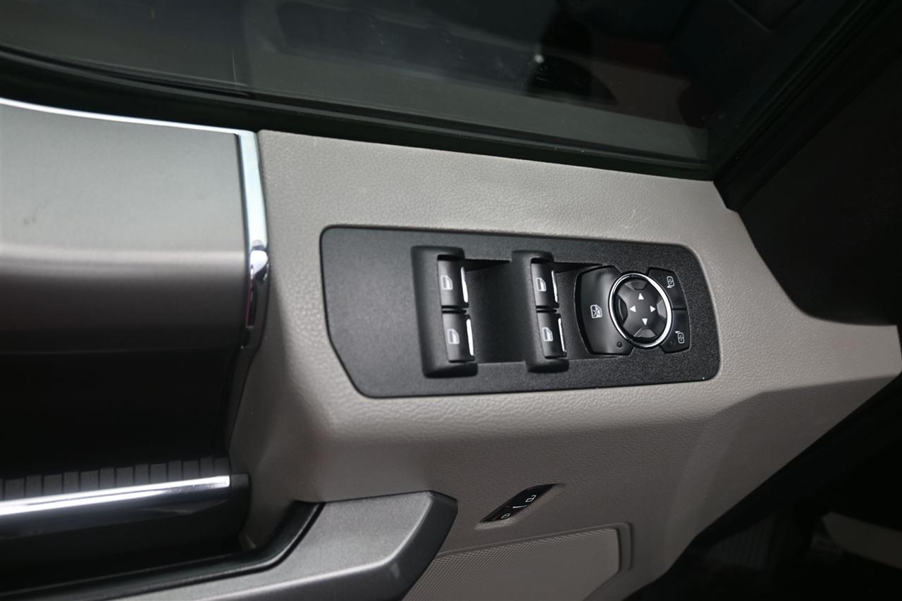 Ford F-150 XLT SuperCab 8-ft. Bed 4WD 2015