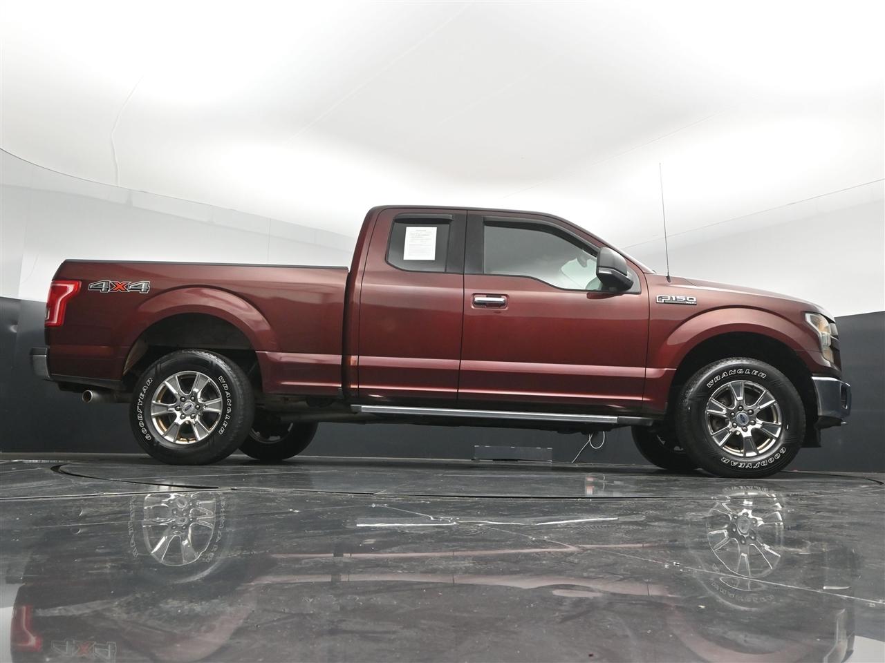 Ford F-150 XLT SuperCab 8-ft. Bed 4WD 2015