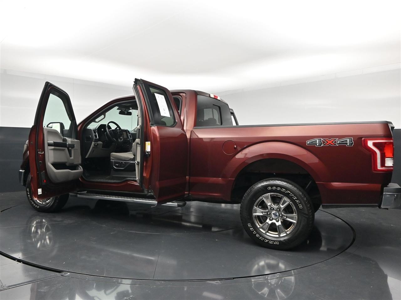 Ford F-150 XLT SuperCab 8-ft. Bed 4WD 2015