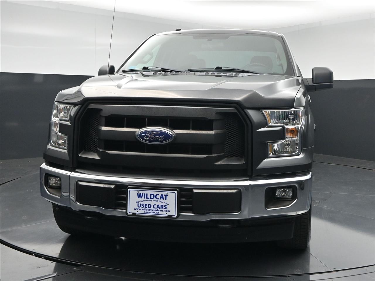 Ford F-150 XLT SuperCab 8-ft. Bed 4WD 2017