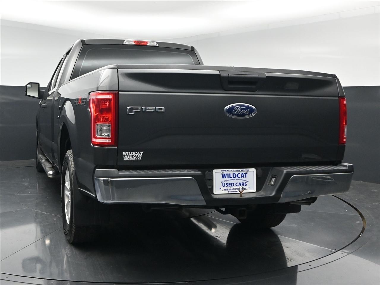 Ford F-150 XLT SuperCab 8-ft. Bed 4WD 2017