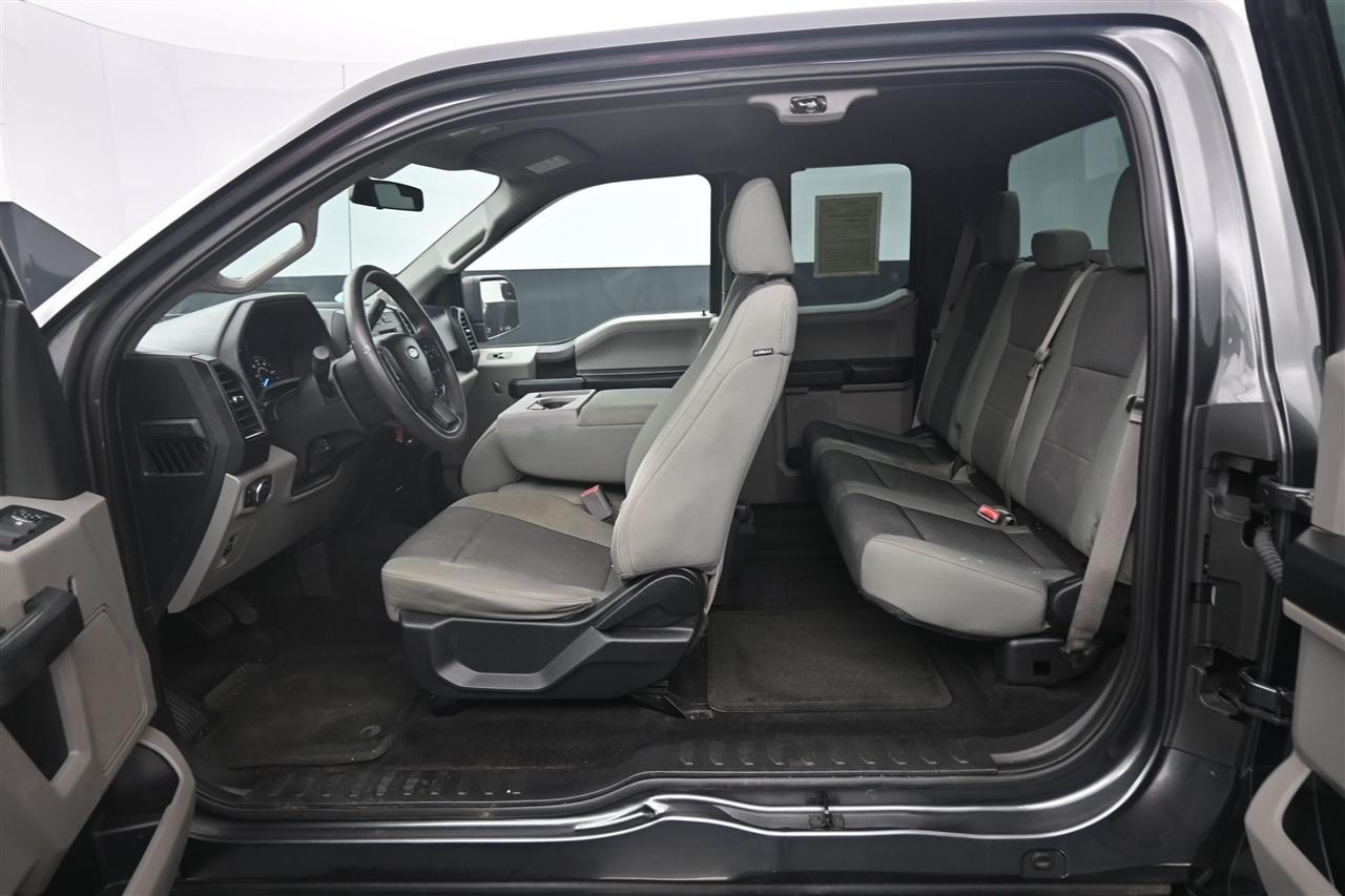 Ford F-150 XLT SuperCab 8-ft. Bed 4WD 2017