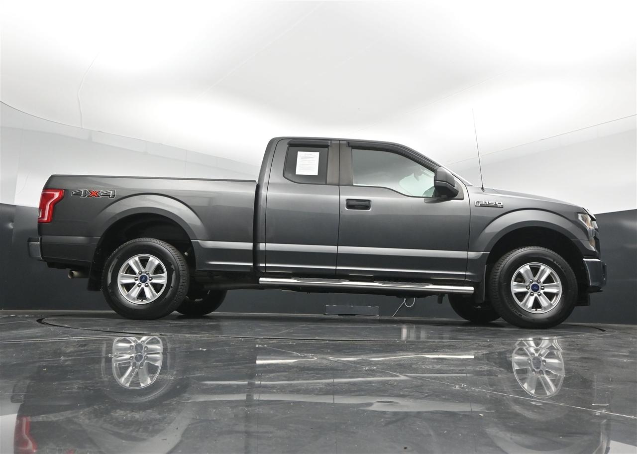 Ford F-150 XLT SuperCab 8-ft. Bed 4WD 2017
