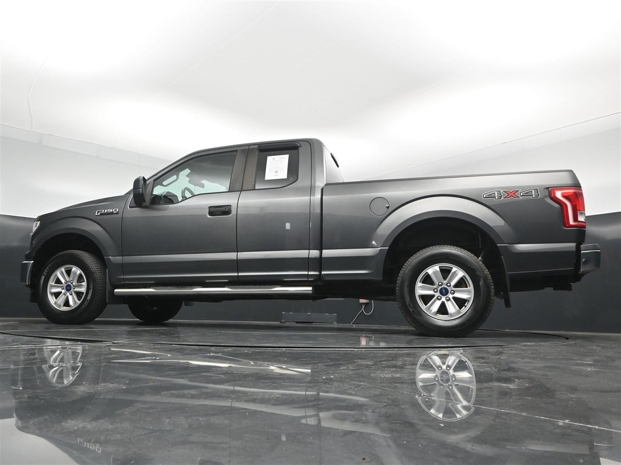 Ford F-150 XLT SuperCab 8-ft. Bed 4WD 2017