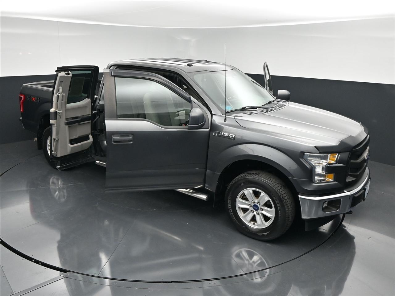 Ford F-150 XLT SuperCab 8-ft. Bed 4WD 2017
