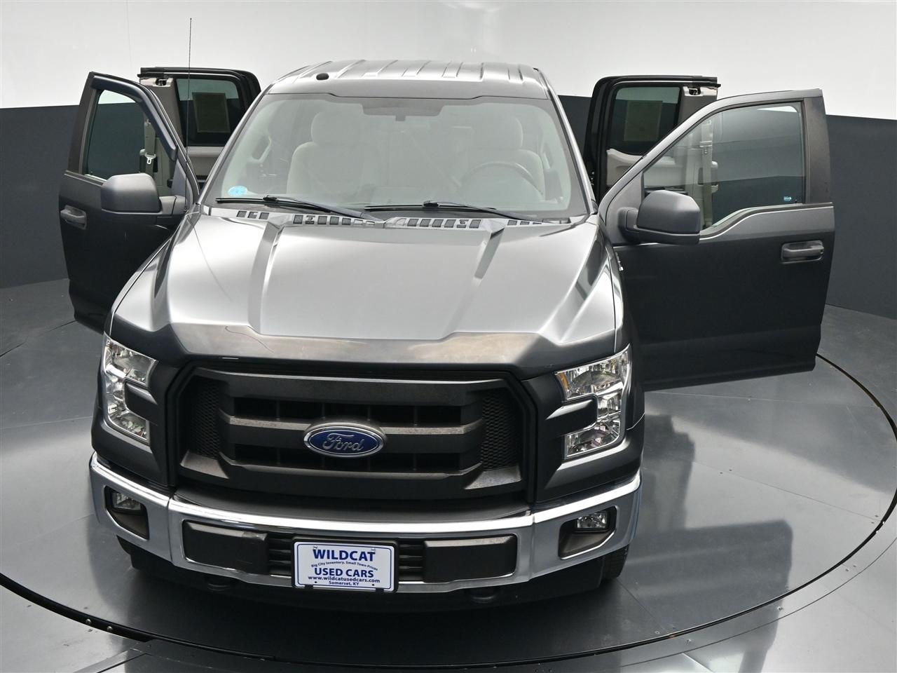 Ford F-150 XLT SuperCab 8-ft. Bed 4WD 2017