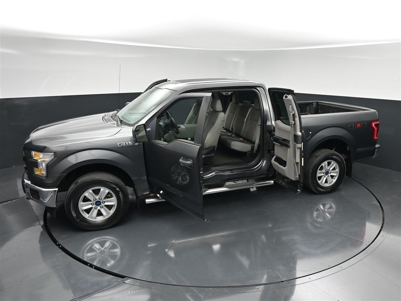 Ford F-150 XLT SuperCab 8-ft. Bed 4WD 2017