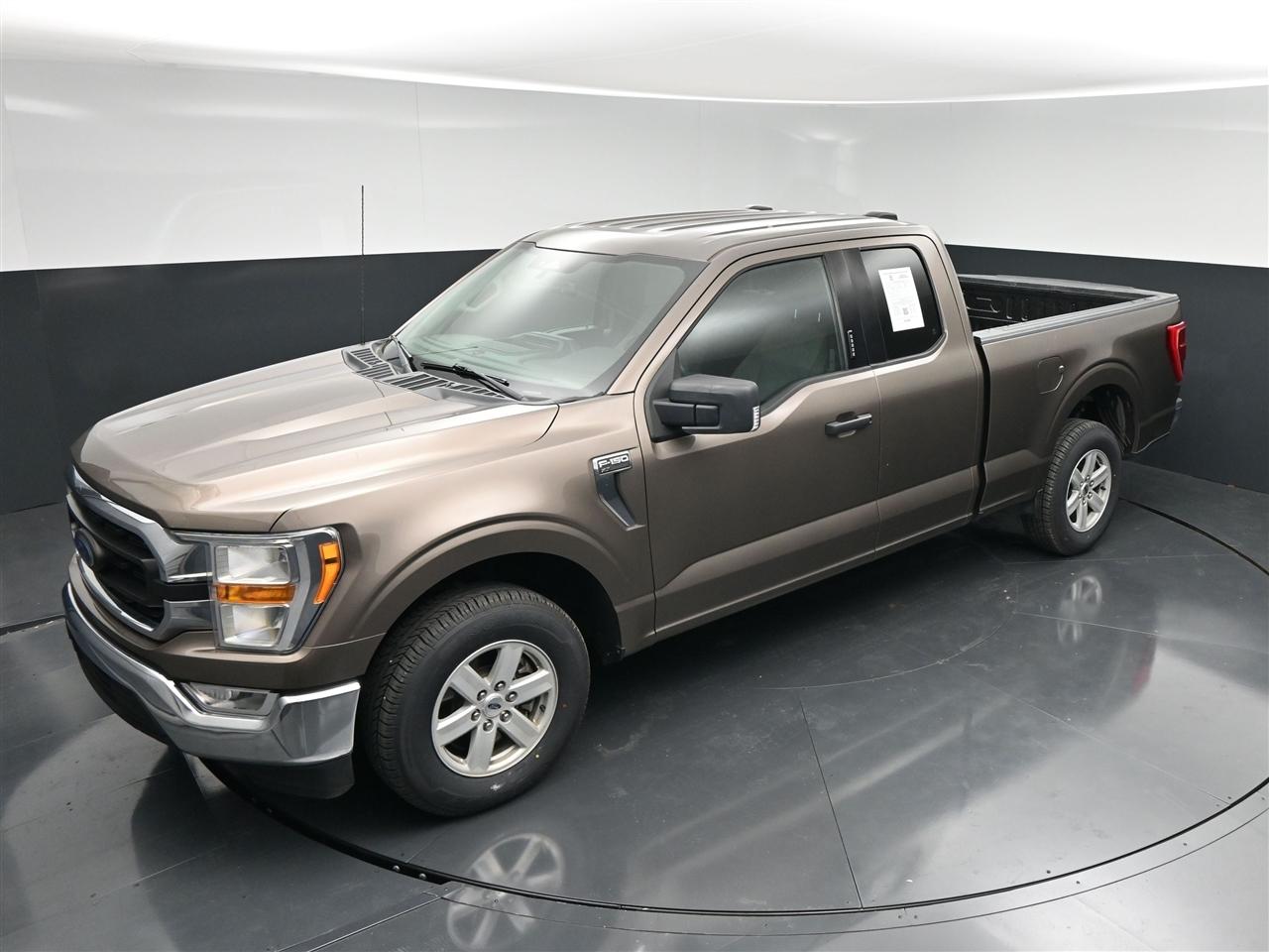 Ford F-150 XLT SuperCab 8-ft. 2WD 2021