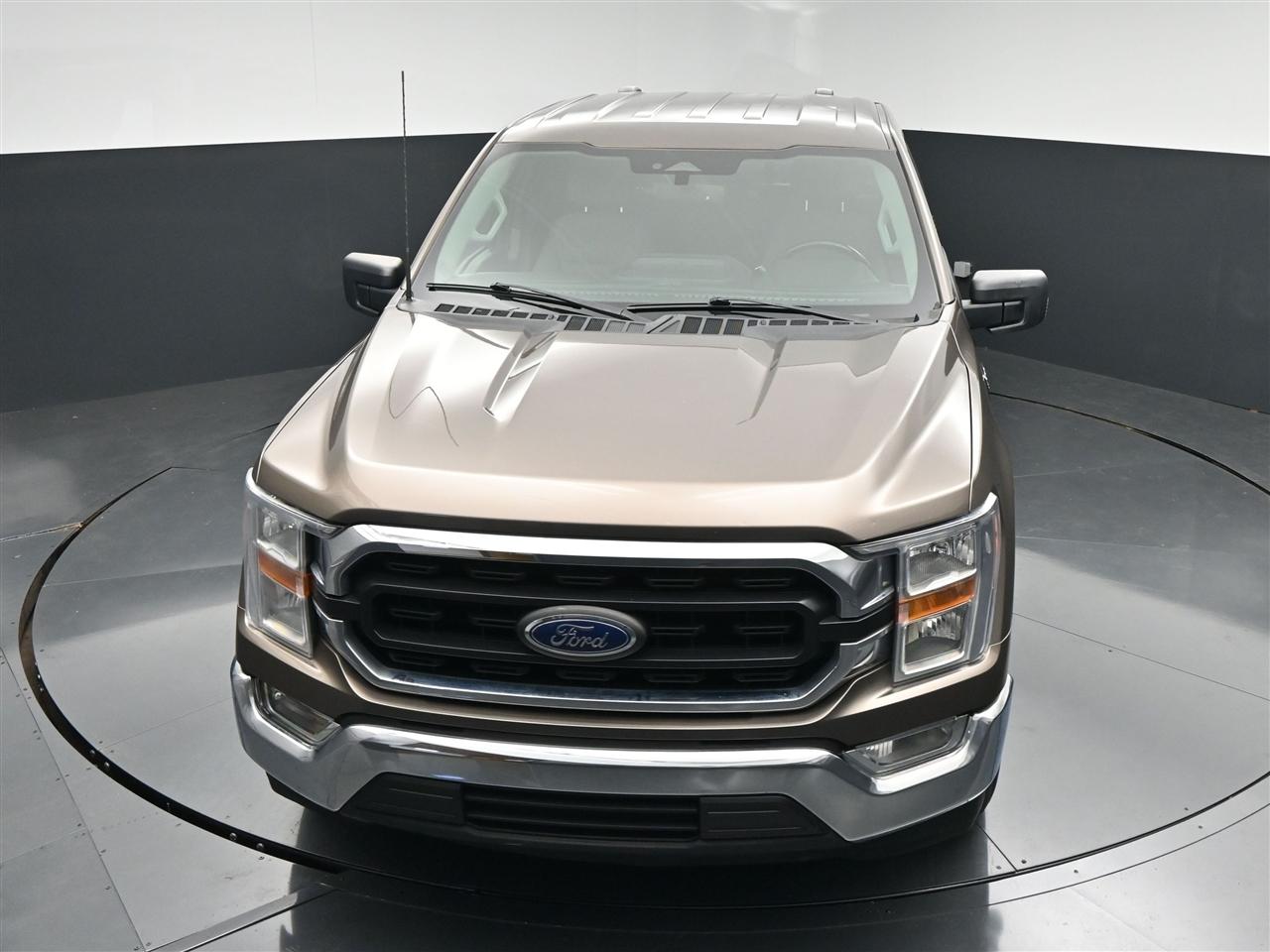 Ford F-150 XLT SuperCab 8-ft. 2WD 2021