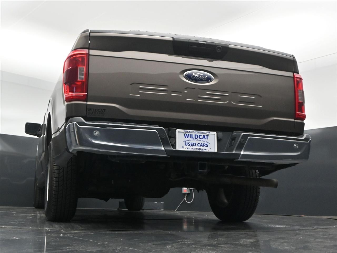 Ford F-150 XLT SuperCab 8-ft. 2WD 2021