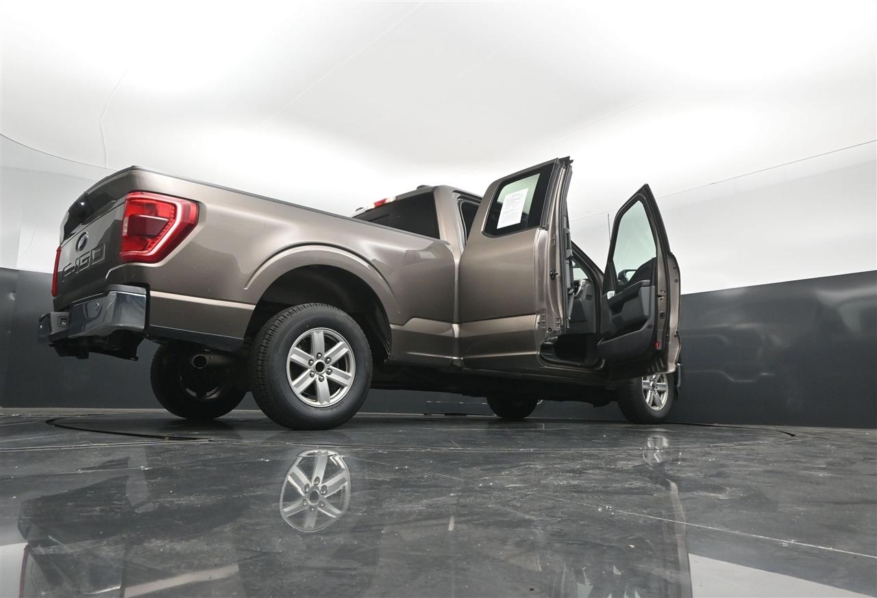 Ford F-150 XLT SuperCab 8-ft. 2WD 2021