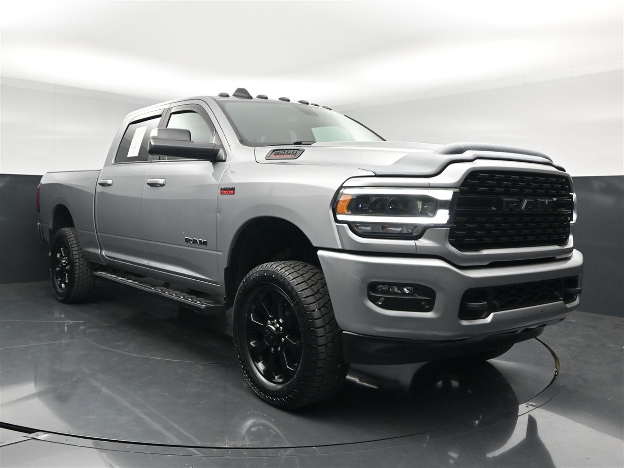 RAM 2500 Tradesman Crew Cab SWB 4WD 2022