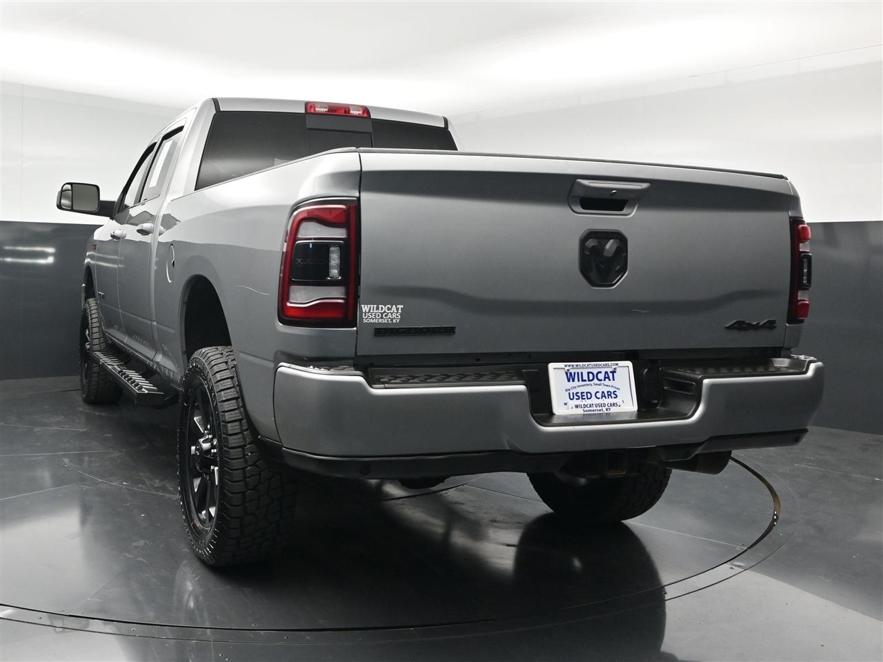 RAM 2500 Tradesman Crew Cab SWB 4WD 2022