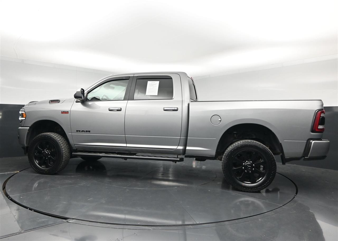 RAM 2500 Tradesman Crew Cab SWB 4WD 2022
