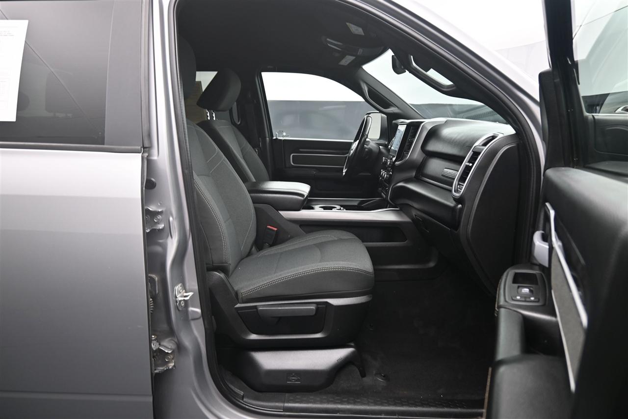 RAM 2500 Tradesman Crew Cab SWB 4WD 2022