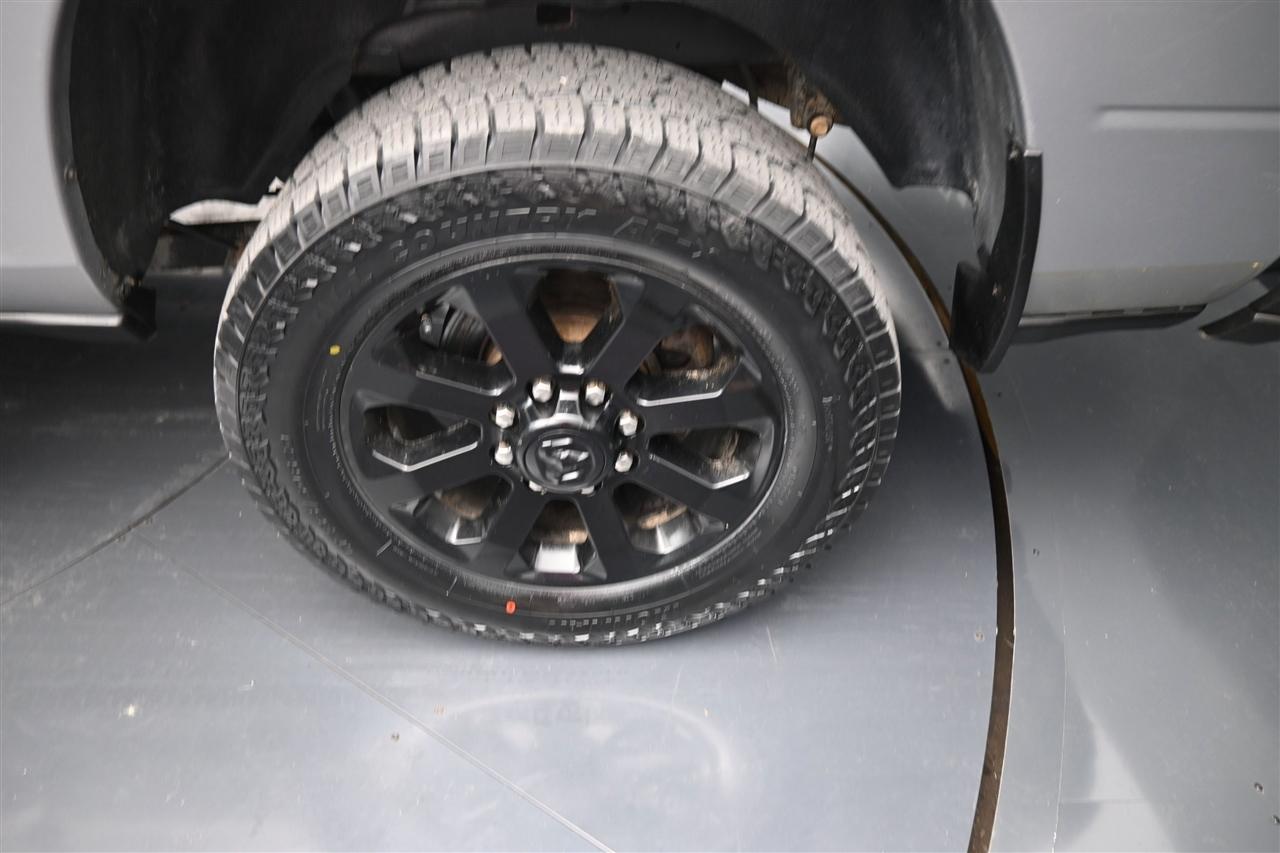 RAM 2500 Tradesman Crew Cab SWB 4WD 2022