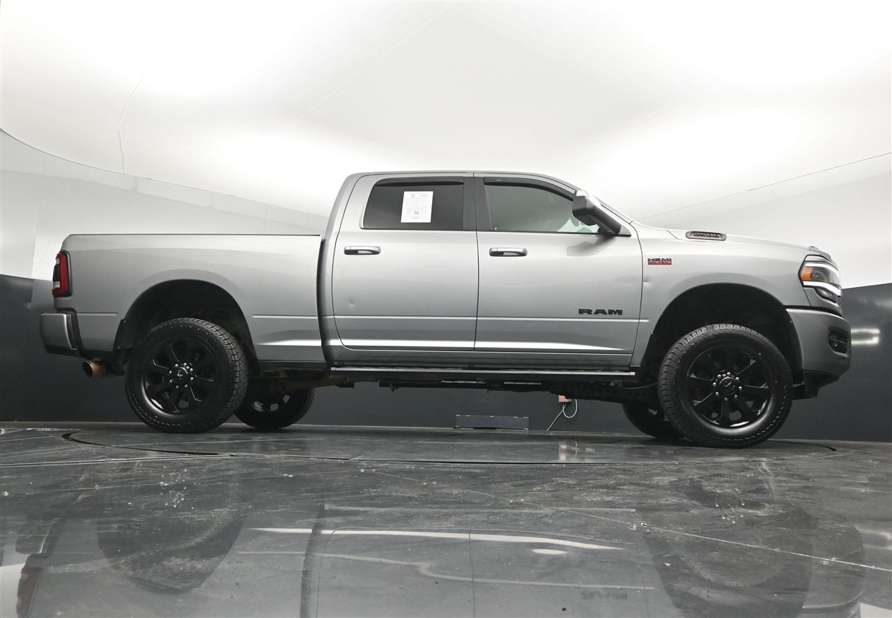 RAM 2500 Tradesman Crew Cab SWB 4WD 2022