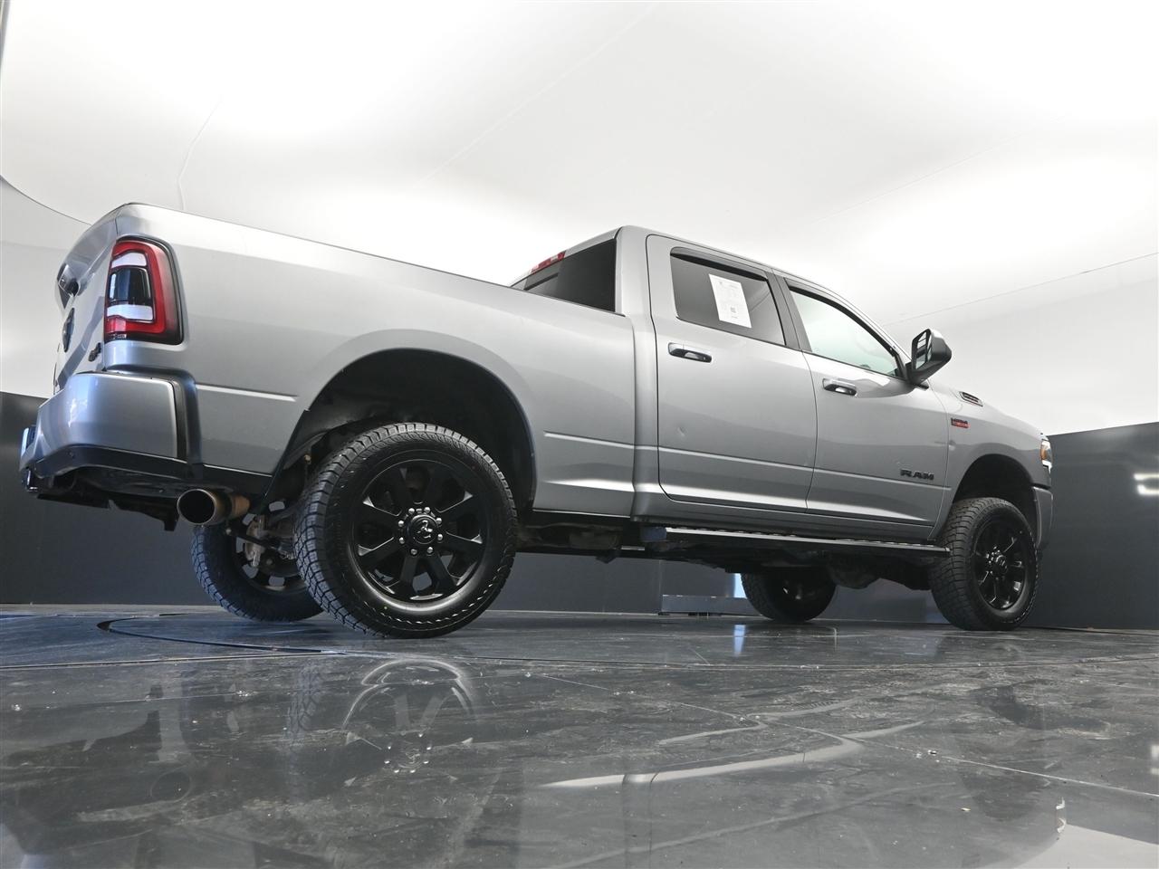 RAM 2500 Tradesman Crew Cab SWB 4WD 2022