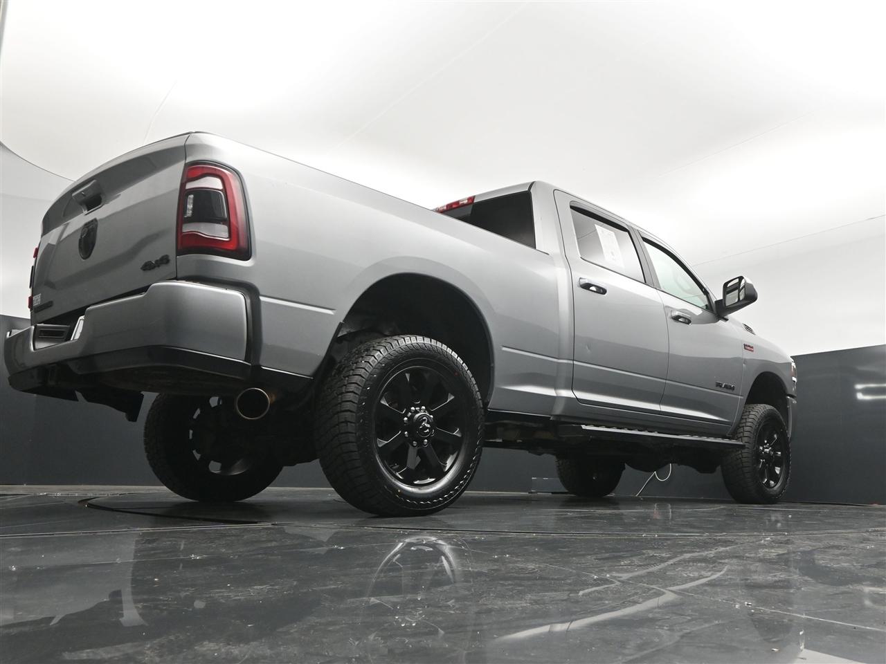 RAM 2500 Tradesman Crew Cab SWB 4WD 2022