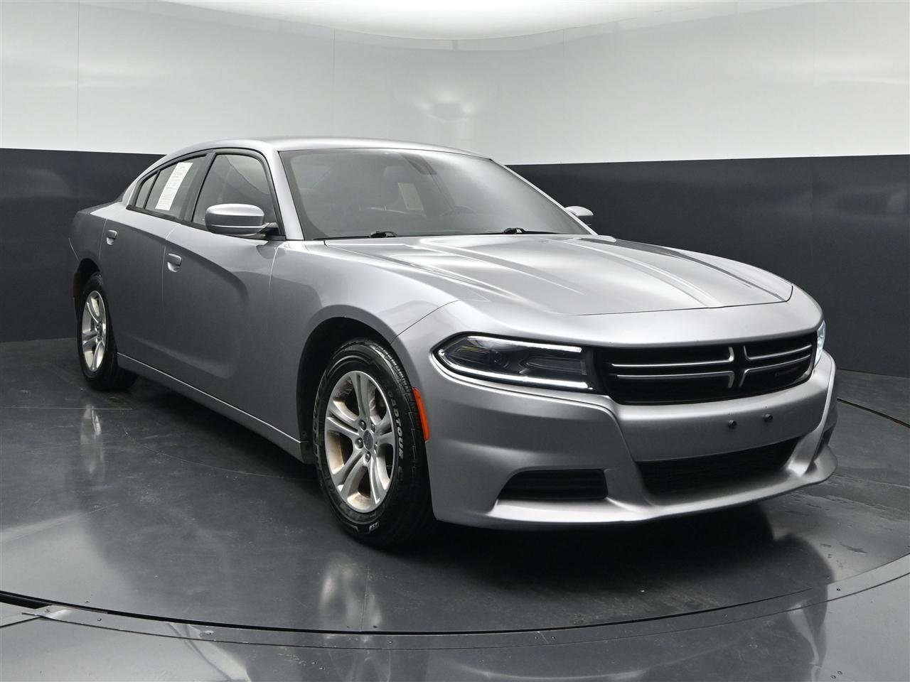 Dodge Charger SE 2016