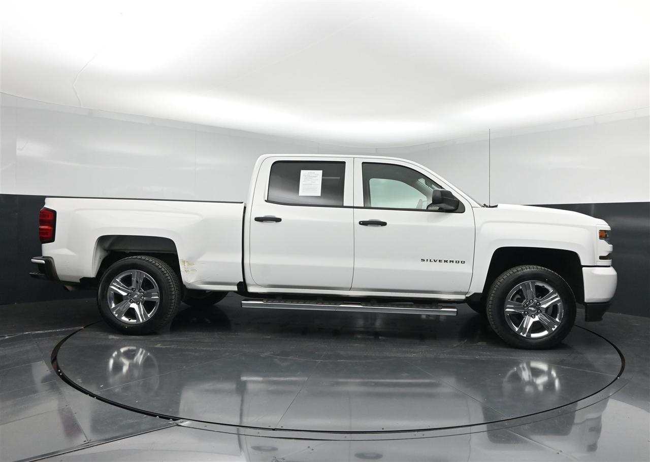 Chevrolet Silverado 1500 Custom Crew Cab 2WD 2018