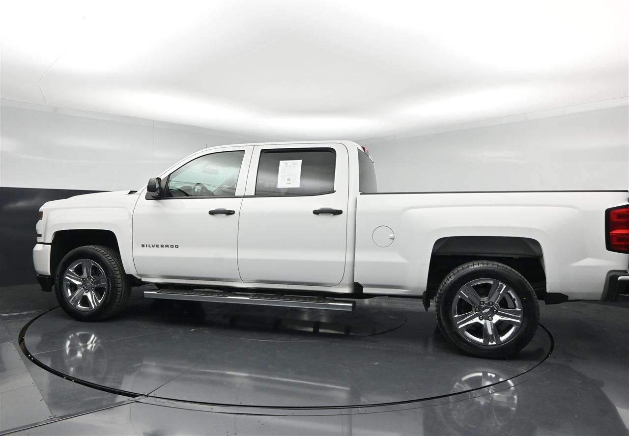 Chevrolet Silverado 1500 Custom Crew Cab 2WD 2018