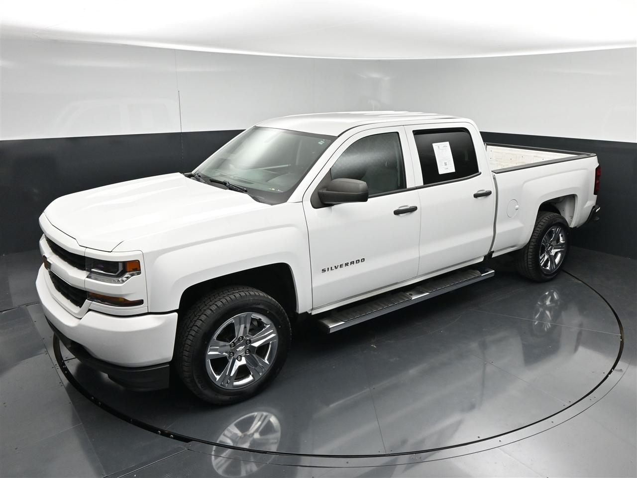 Chevrolet Silverado 1500 Custom Crew Cab 2WD 2018