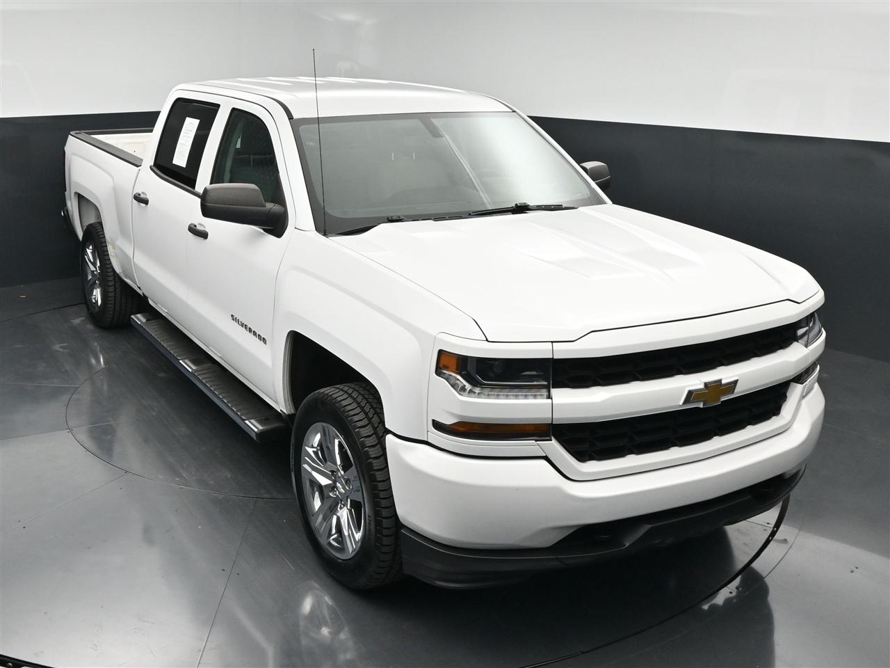 Chevrolet Silverado 1500 Custom Crew Cab 2WD 2018