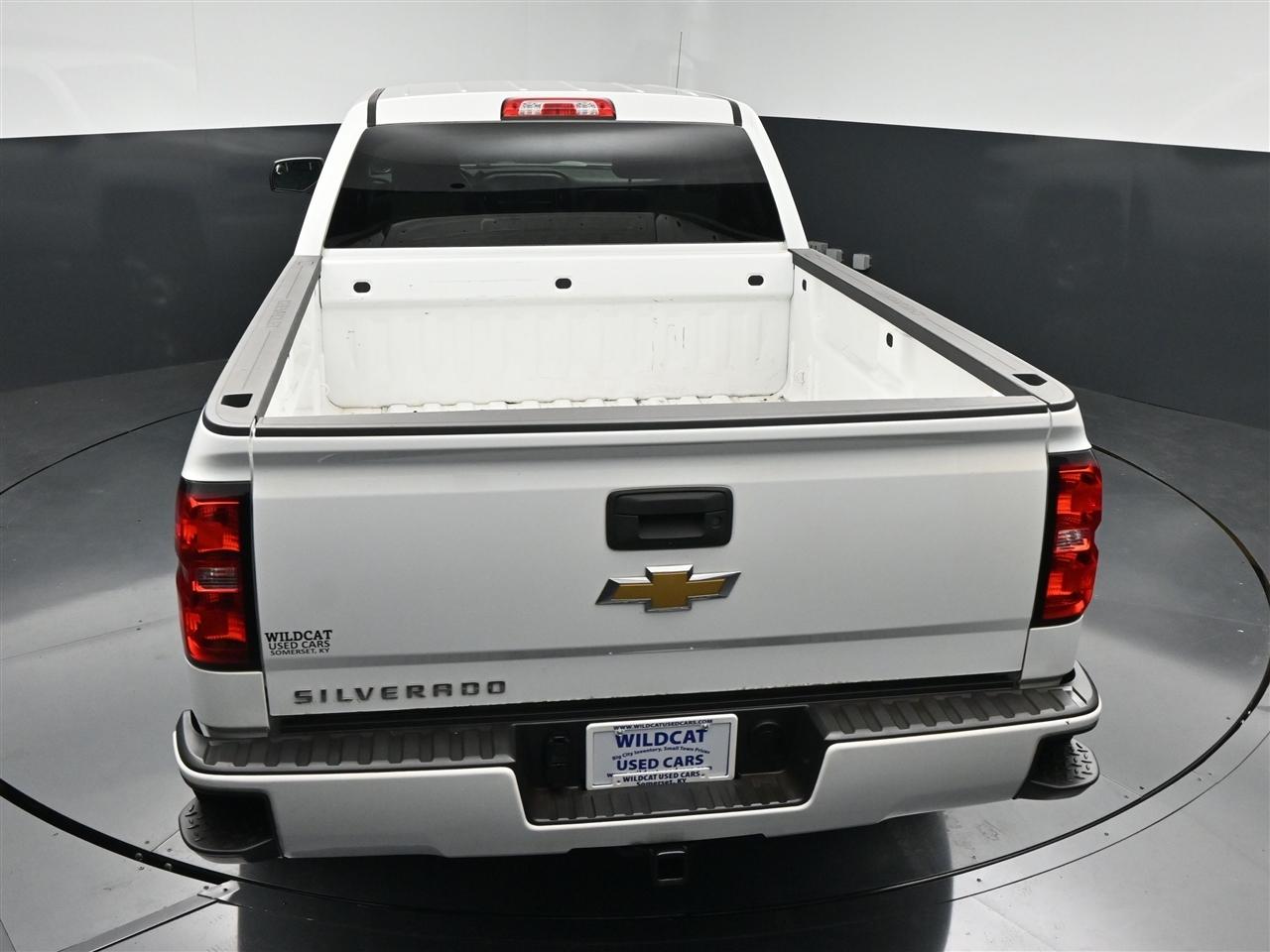 Chevrolet Silverado 1500 Custom Crew Cab 2WD 2018
