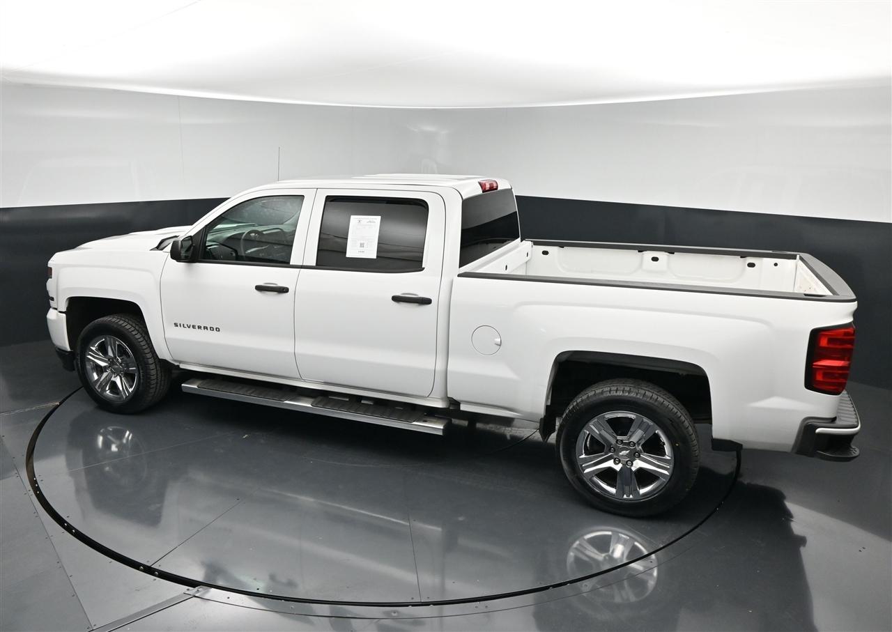 Chevrolet Silverado 1500 Custom Crew Cab 2WD 2018