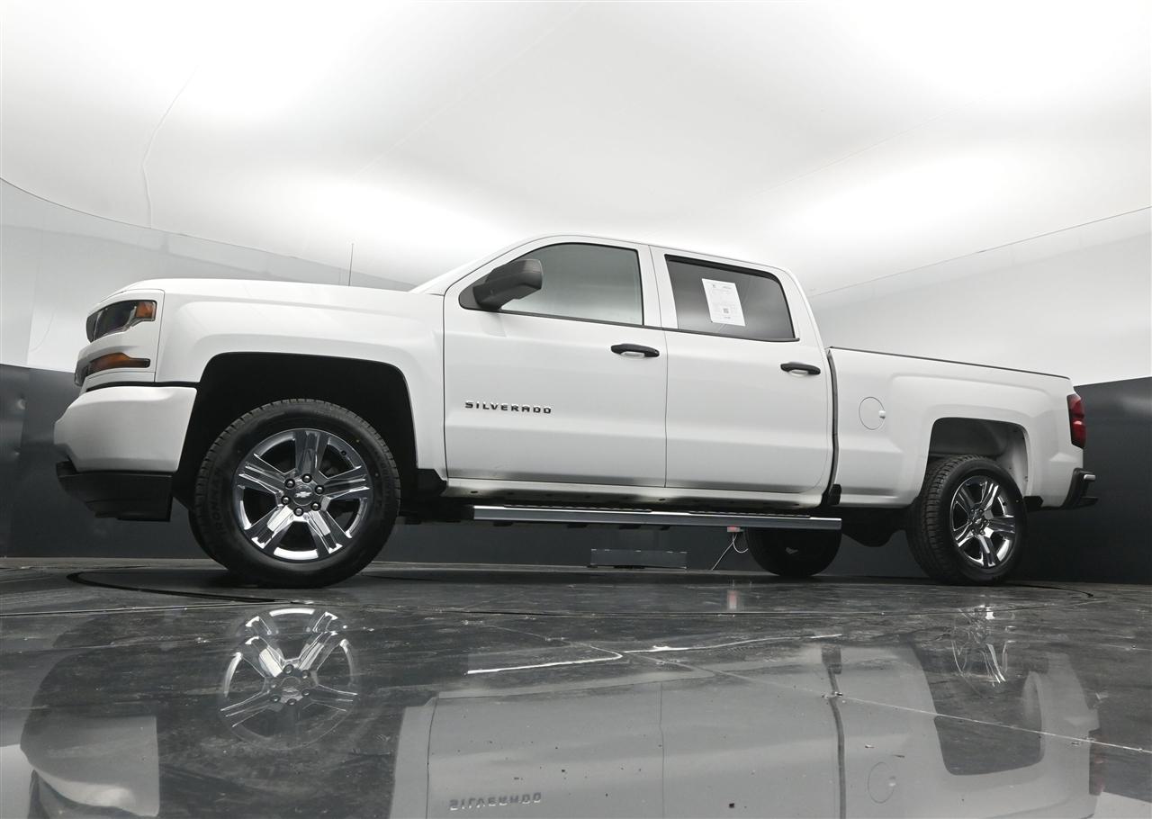 Chevrolet Silverado 1500 Custom Crew Cab 2WD 2018