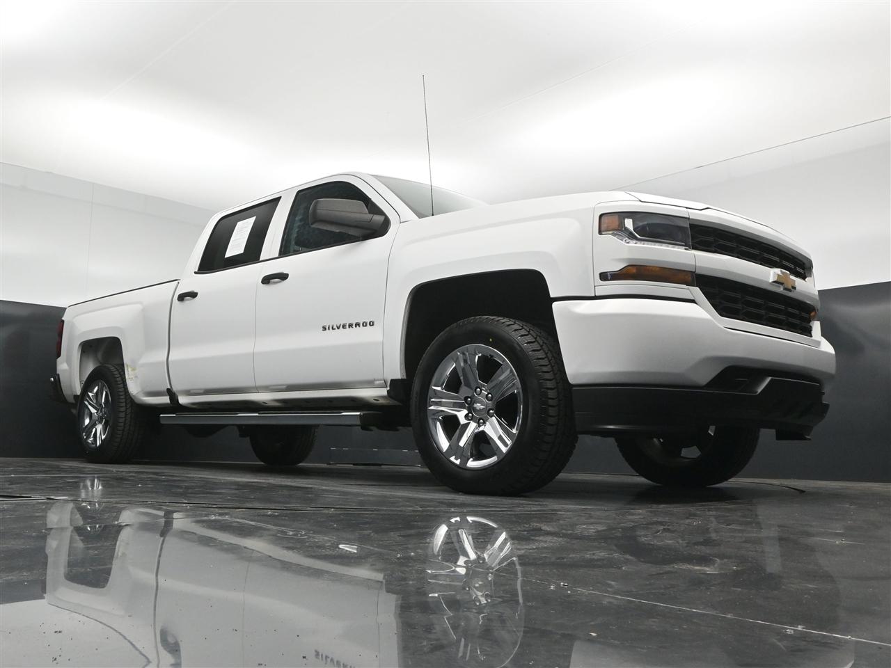 Chevrolet Silverado 1500 Custom Crew Cab 2WD 2018