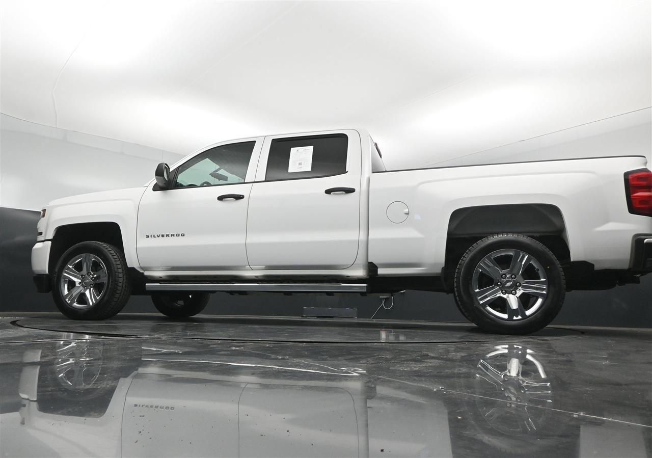 Chevrolet Silverado 1500 Custom Crew Cab 2WD 2018