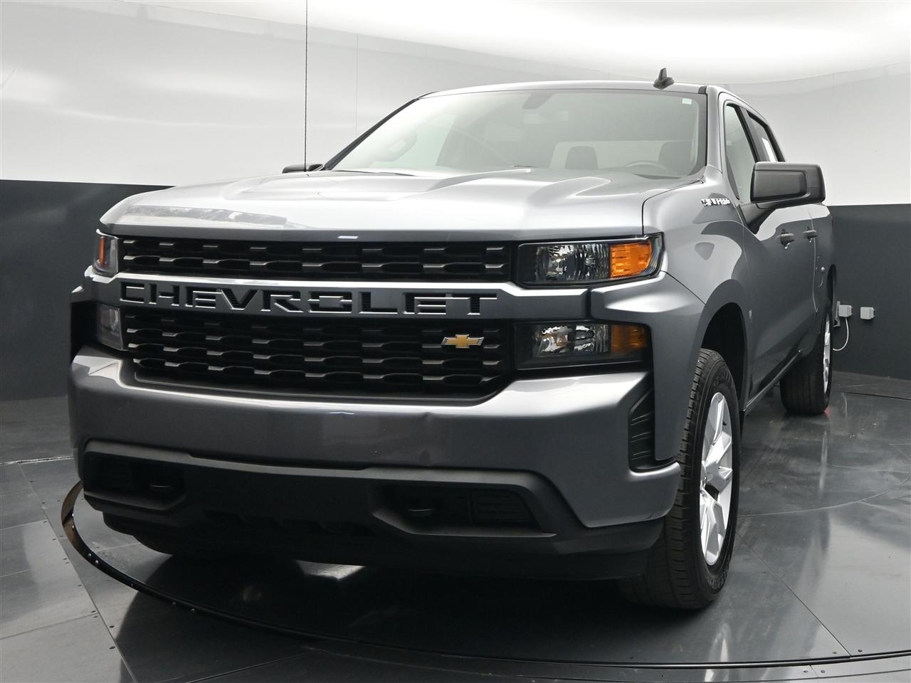 Chevrolet Silverado 1500 Custom Crew Cab Long Box 4WD 2021