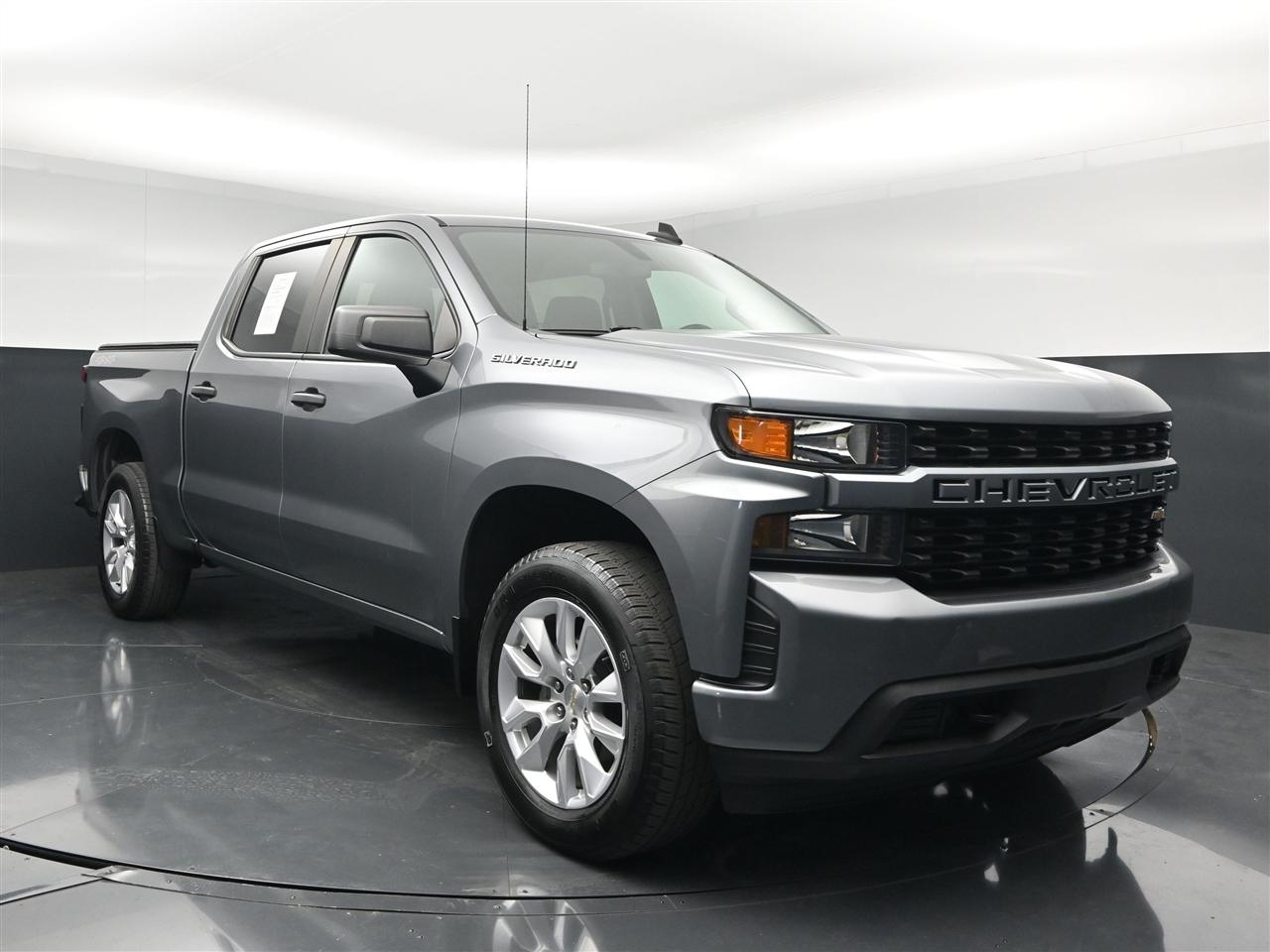 Chevrolet Silverado 1500 Custom Crew Cab Long Box 4WD 2021