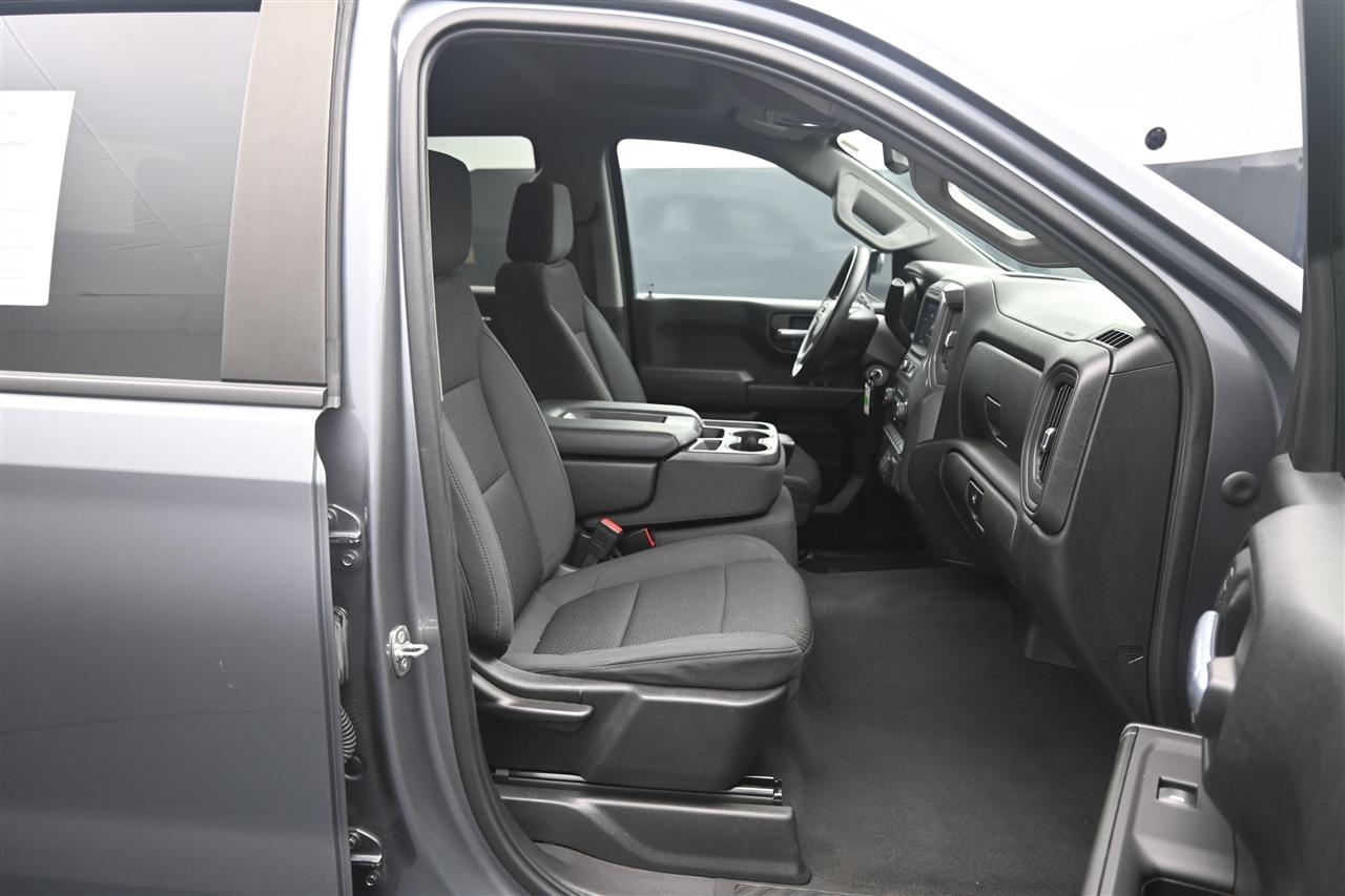 Chevrolet Silverado 1500 Custom Crew Cab Long Box 4WD 2021
