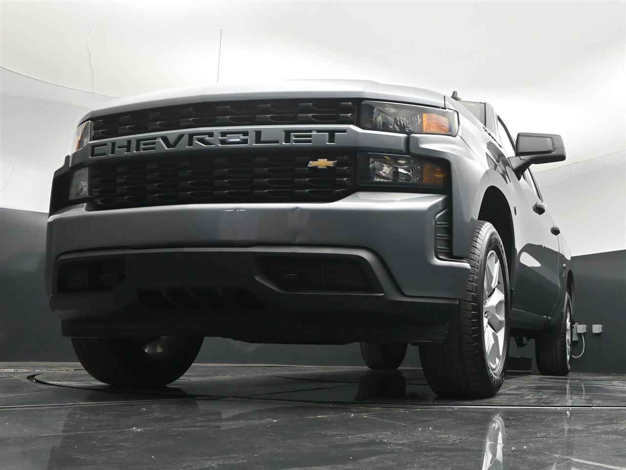 Chevrolet Silverado 1500 Custom Crew Cab Long Box 4WD 2021