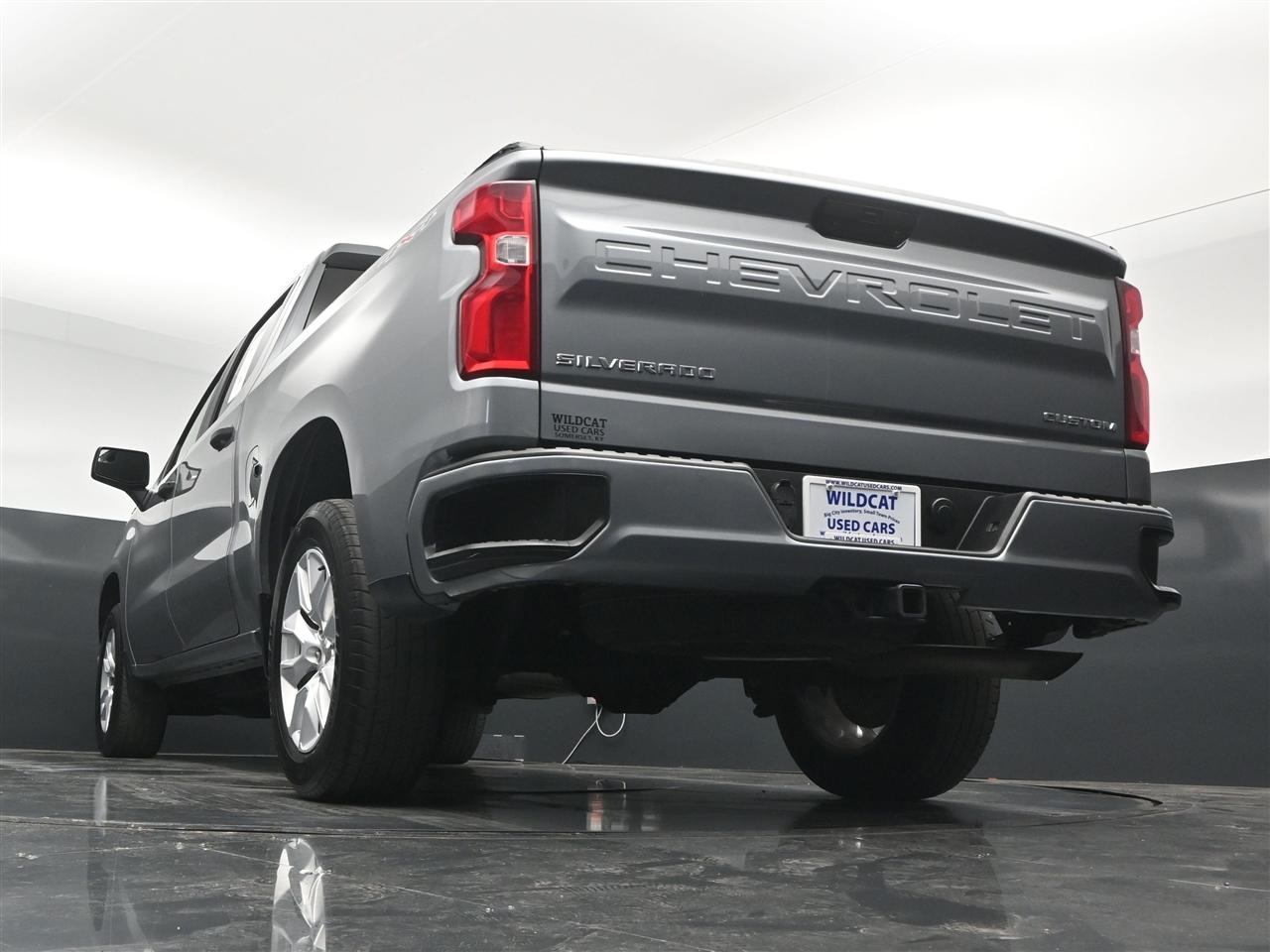 Chevrolet Silverado 1500 Custom Crew Cab Long Box 4WD 2021