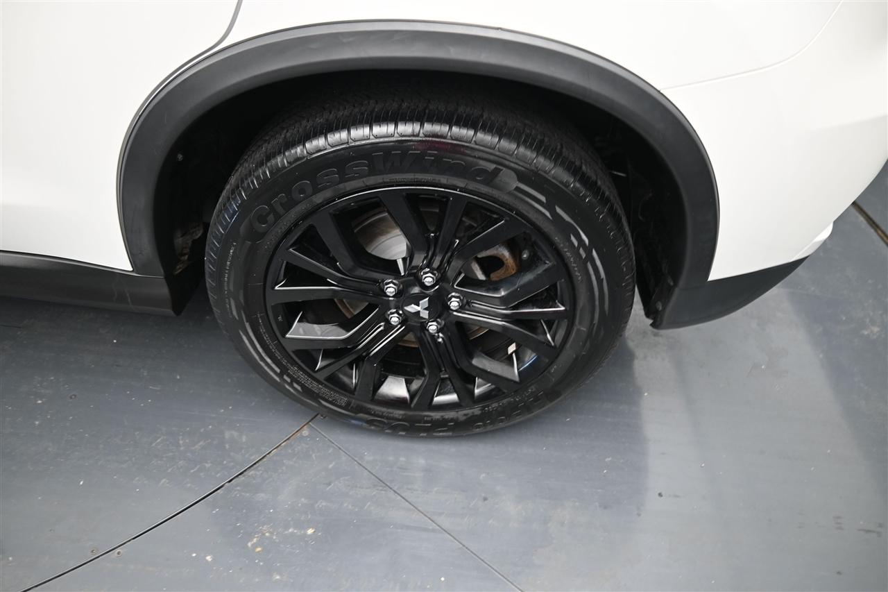 Mitsubishi Outlander Sport 2.0 ES 5M 2019