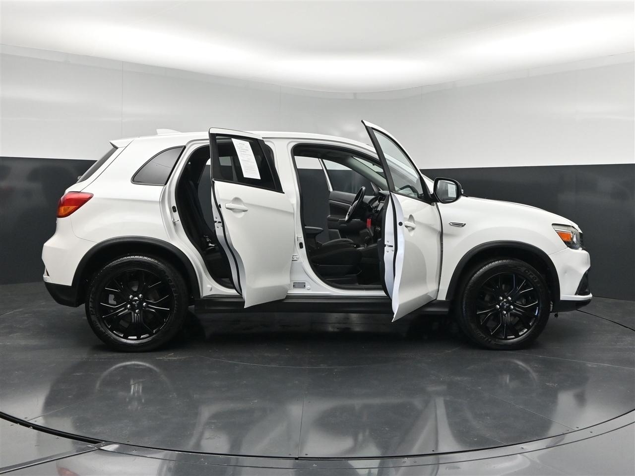 Mitsubishi Outlander Sport 2.0 ES 5M 2019