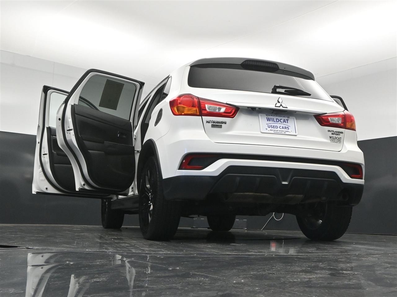 Mitsubishi Outlander Sport 2.0 ES 5M 2019